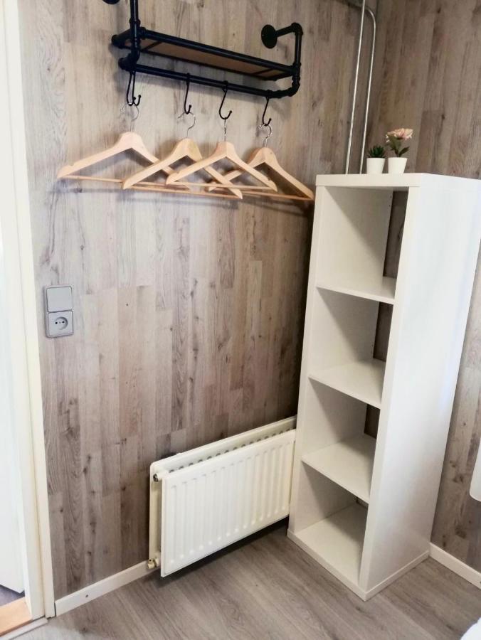 Cozy Chalet In Opmeer Near Amsterdam And Beach Екстериор снимка